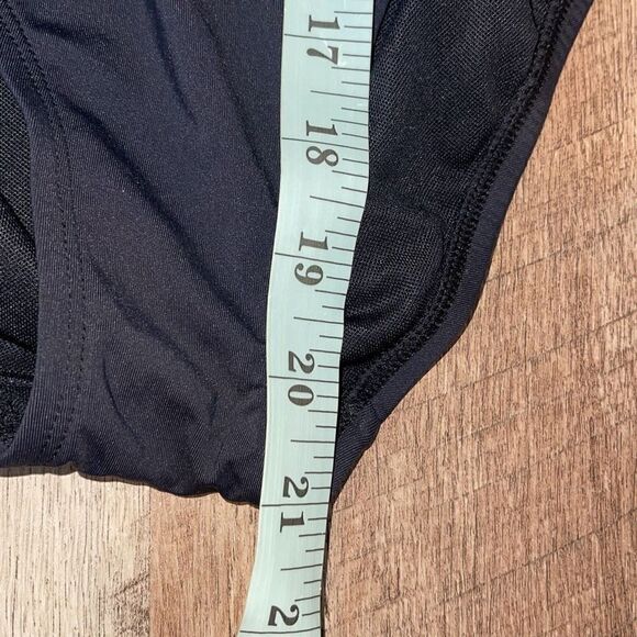 Bleu Rod Beattie Womens Ruffle Bandeau Wave Runner One-Piece Swimsuit Black Sz 4 - Picture 6 of 10